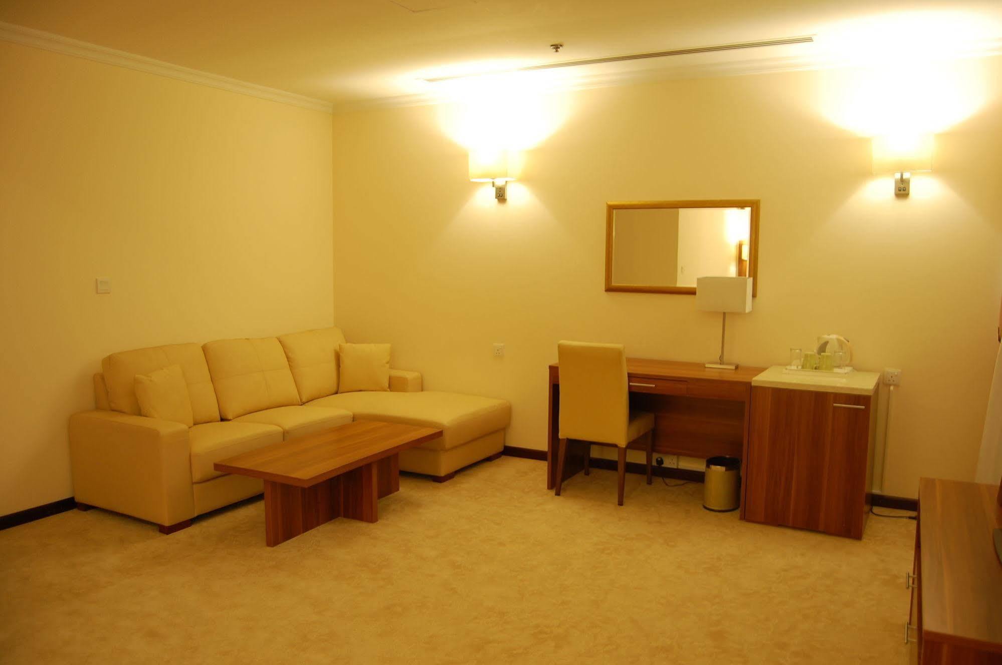 Golden Ocean Hotel Doha Exterior foto